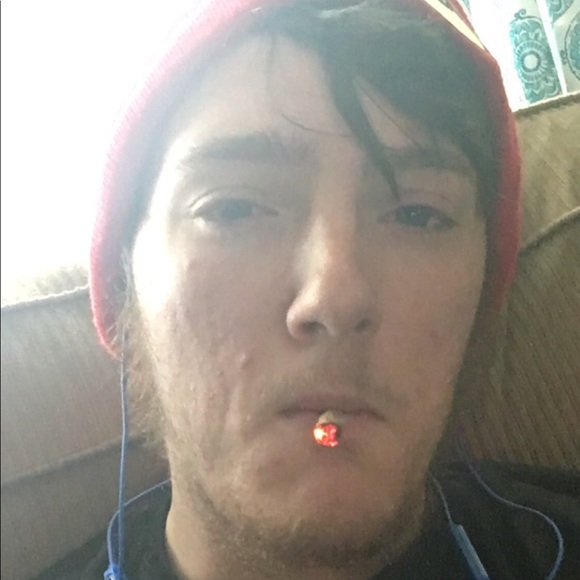 ethancharette17